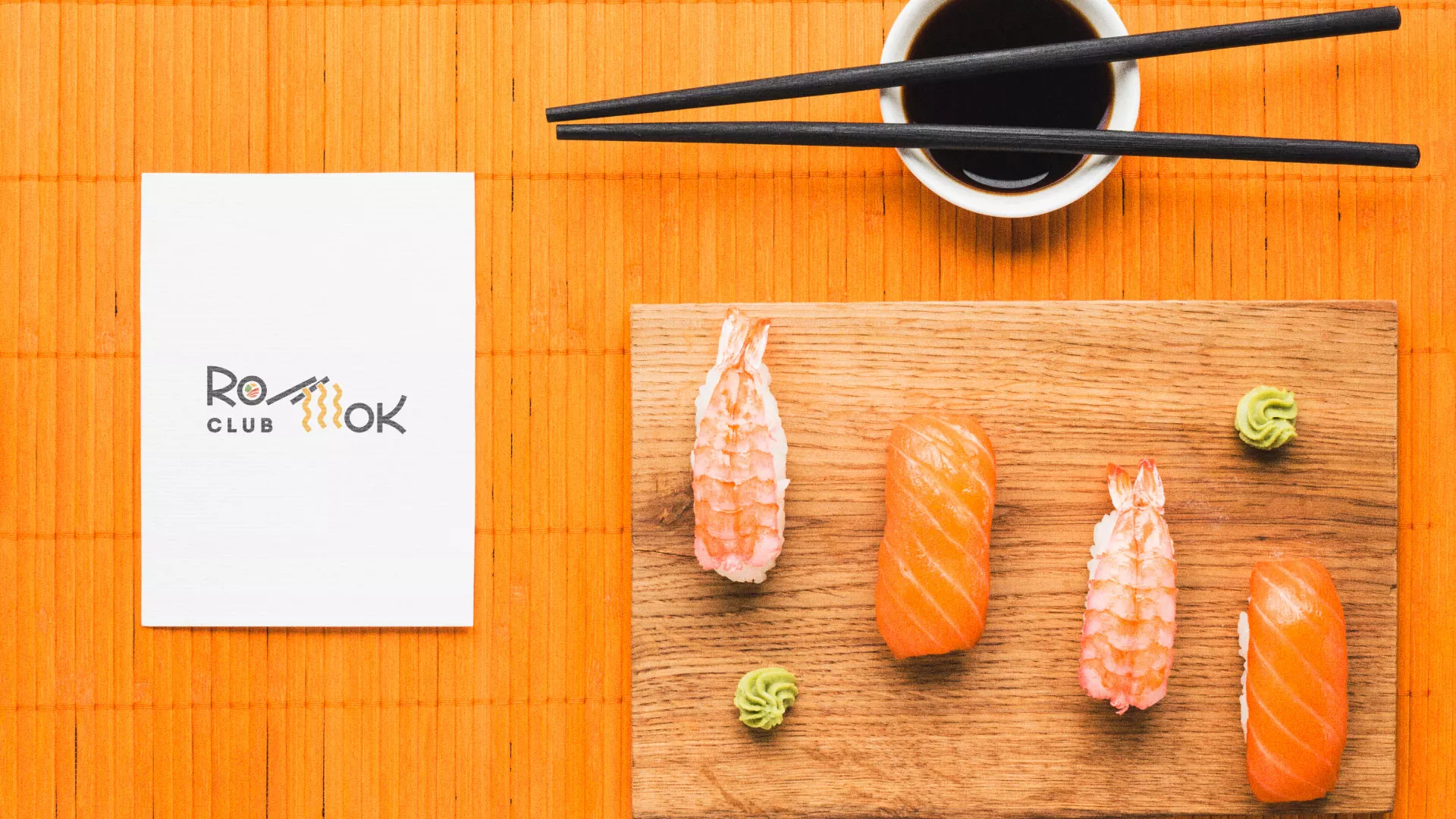 Создание логотипа суши-бара «Roll Wok Club» в Северо-Курильске